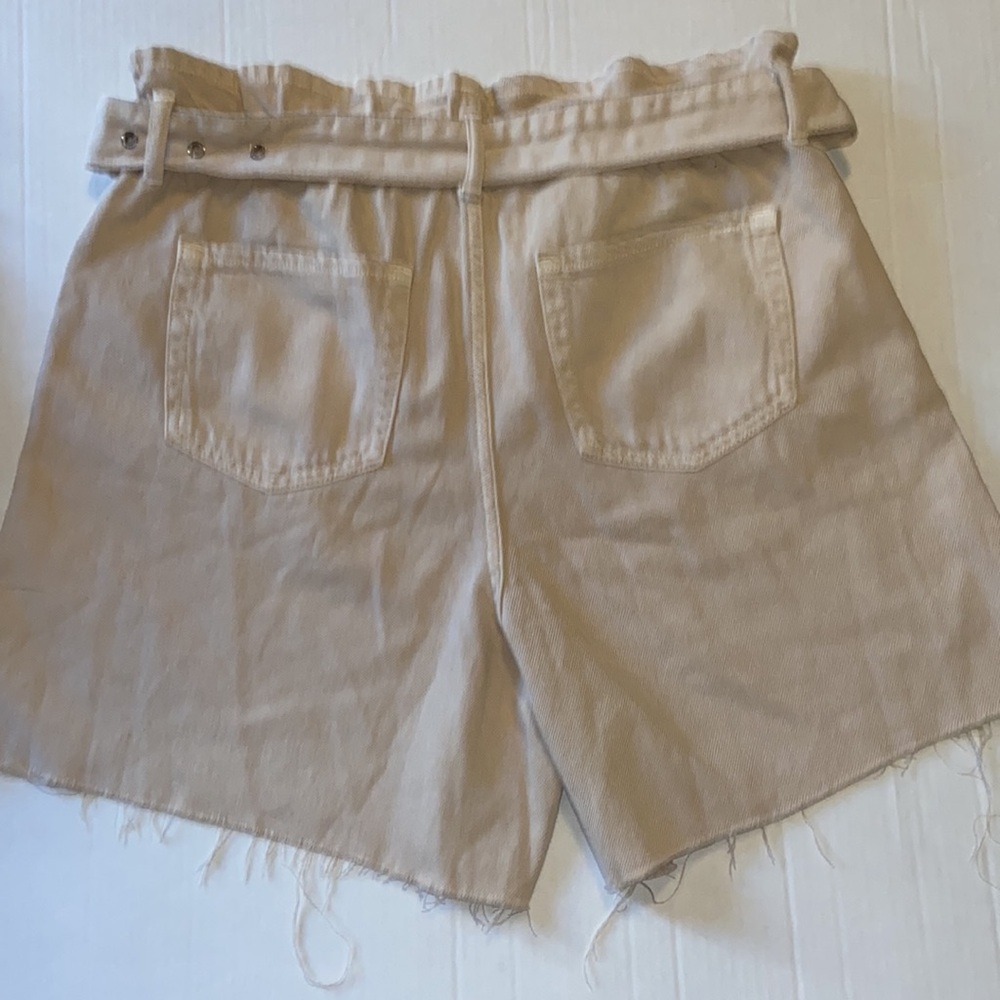 Mango | paper bag shorts raw hem with belt - Picture 3 of 8